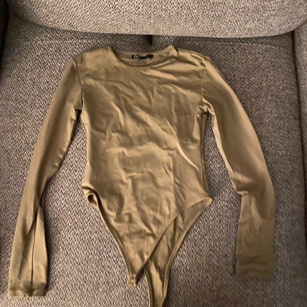 Zara grey bodysuit